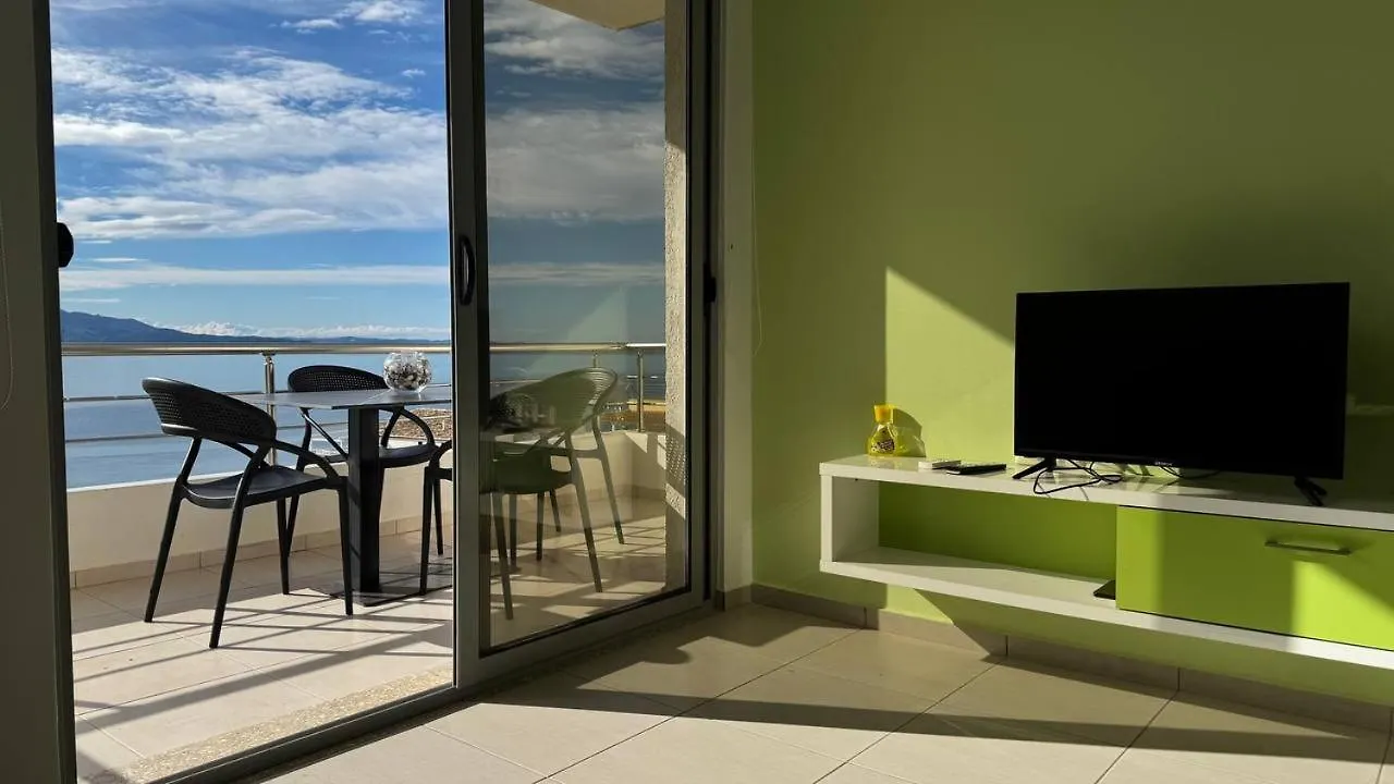 Spring Sea View Apartment location
