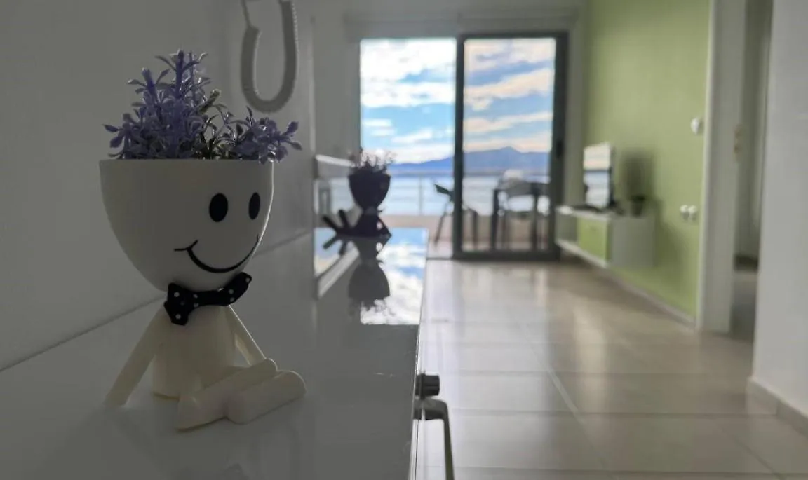 Spring Sea View Apartment Sarande 0*,  Albania