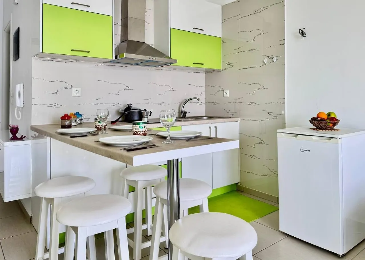 Spring Sea View Apartment Sarandë