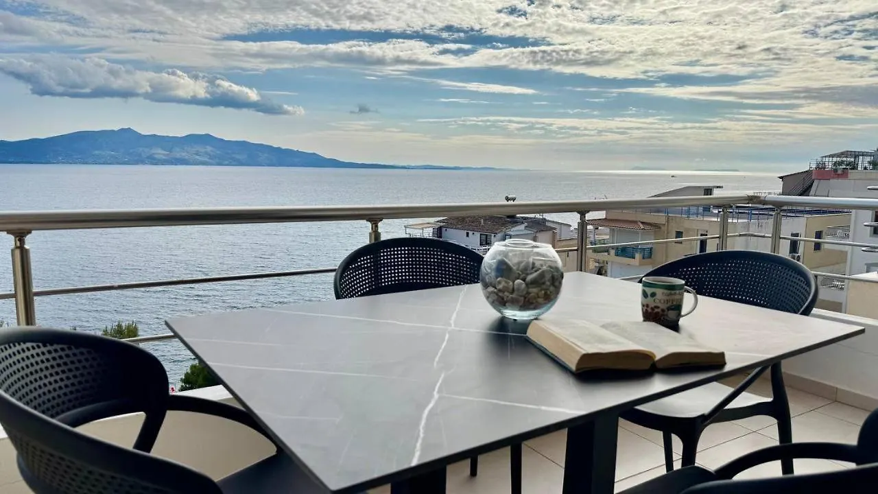 Spring Sea View Apartment Sarandë
